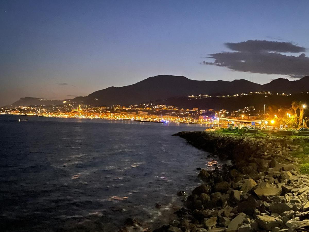 Menton Centre Vue Imprenable Sur Mer Et Jardin Bioves Eksteriør bilde
